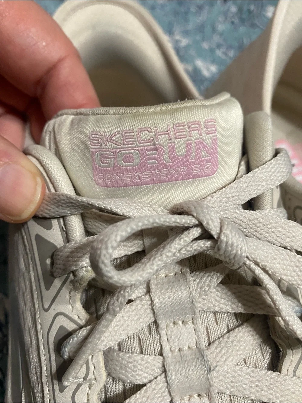 Skechers Slip-In Women's Light Beige Athletic Sneakers 9.5